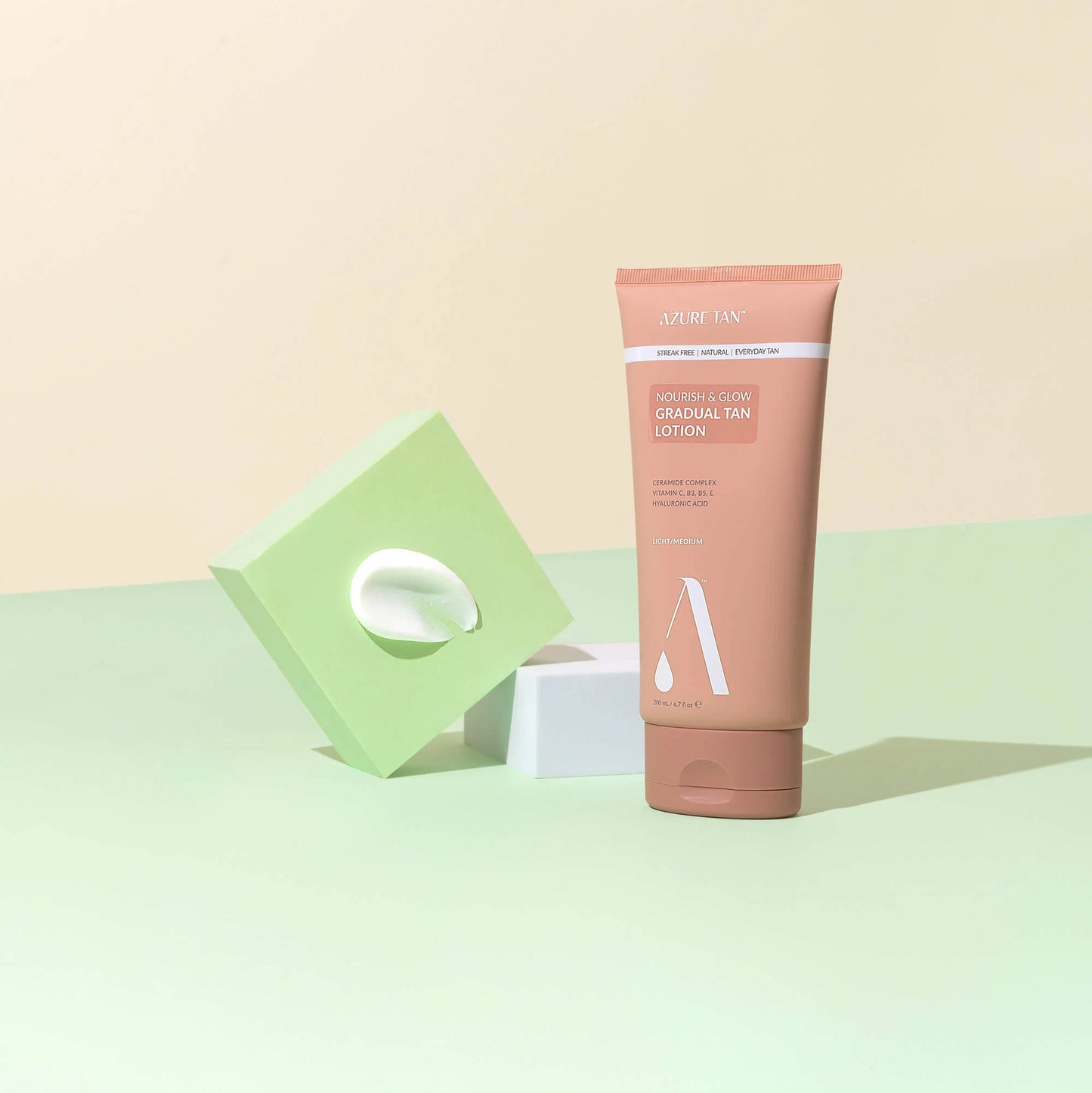 Nourish & Glow Gradual Tanning Lotion